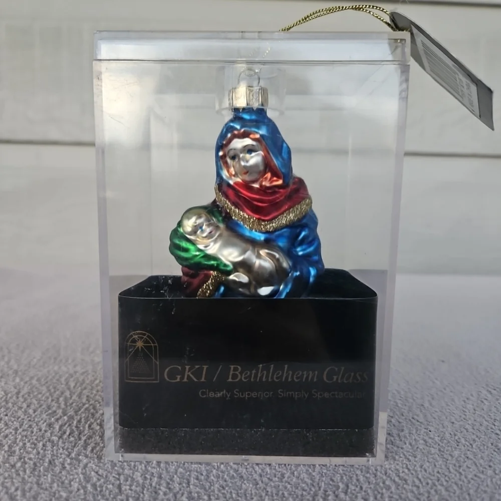 GKI Bethleham Madonna and Child Ornament Blown Glass Christmas Xmas Holiday